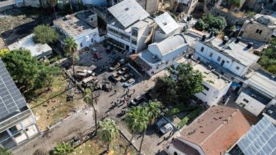 دبابات إسرائيلية تحاصر المستشفى المعمداني في قطاع غزة