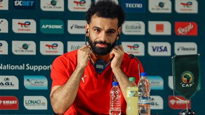 بعد أزمة محمد صلاح.. فنانون يدعمونه في هذه المحنة