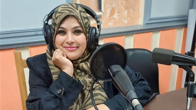 الإذاعية أسماء الهواري للقارئ نيوز: سيظل الإعلام يقدم المفيد مهما قيل عنه