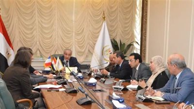 تعاون مصري فرنسي لتطوير منظومة أسواق الجملة