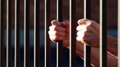 السجن المؤبد للمتهمين بقتل عجوز بـ 10 طعنات بالشرقية