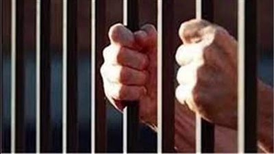 تجديد حبس ديلر عثر بحوزته 