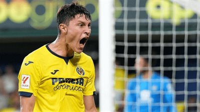 رحلة البحث عن مقعد أوروبي.. فياريال يسحق فالنسيا في الليجا