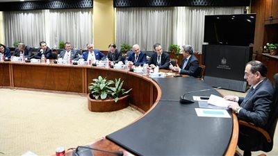 وزير البترول:- تعاون مصر مع اليونان يحظى بدعم دولي كبير