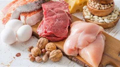 الجمبري يصل لـ 600.. أسعار الدواجن واللحوم والأسماك بالأسواق 