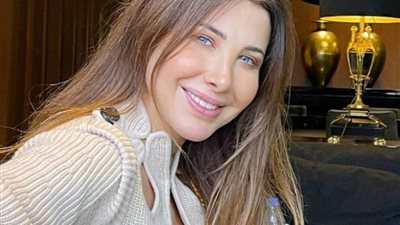 نانسي عجرم تنشر صور وفيديوهات من حفلها بأمريكا