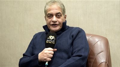 أسامة كمال يروي قصة 