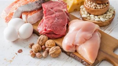 تباين أسعار الدواجن واللحوم والأسماك بالأسواق التجارية