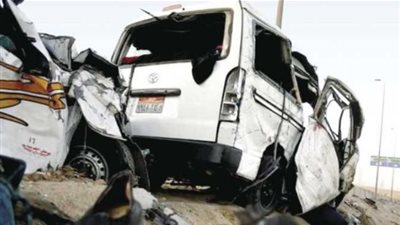 كدمات وكسور..إصابة 8 أشخاص في حادث تصادم بأوسيم