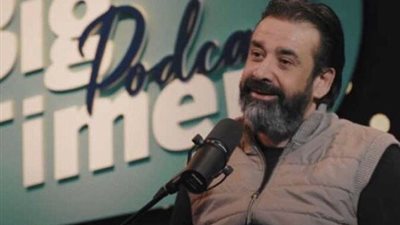 كريم عبد العزيز: بحب الإلكترونيات جدا.. ممكن أشتري أجهزة بدل الهدوم