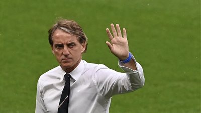 اعتذار مانشيني: لحظة المغادرة المثيرة قبل نهاية مواجهة كوريا