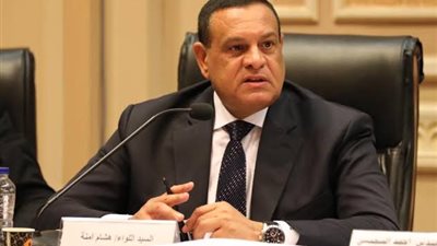 وزير التنمية يهنئ بابا الإسكندرية بمناسبة الاحتفال بعيد القيامة المجيد