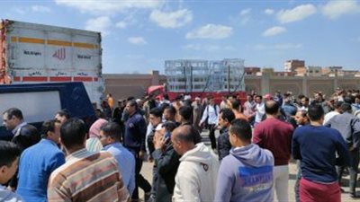 بعد مصرع 7 أشخاص وإصابة 10.. التحفظ على سائقى السيارات النقل الثلاث بالشرقية 