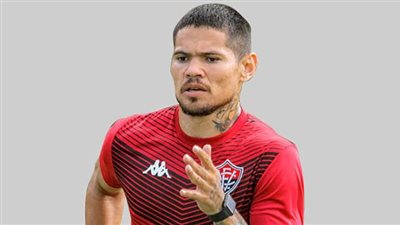 حقيقة أم شائعة.. مفاوضات بين الأهلي وليو سيارا