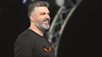 اليوم..فارس كرم يحيى حفلًا غنائيًا في أمريكا 