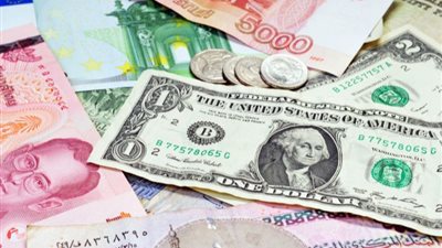 سعر الدولار الأن.. أسعار العملات اليوم مقابل الجنيه المصري