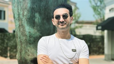 كِنز.. الموزع الموسيقى نادر حمدي يرزق بمولودة جديدة