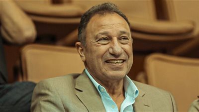 الخطيب يهنئ سيدات يد الأهلي بالتتويج بكأس مصر