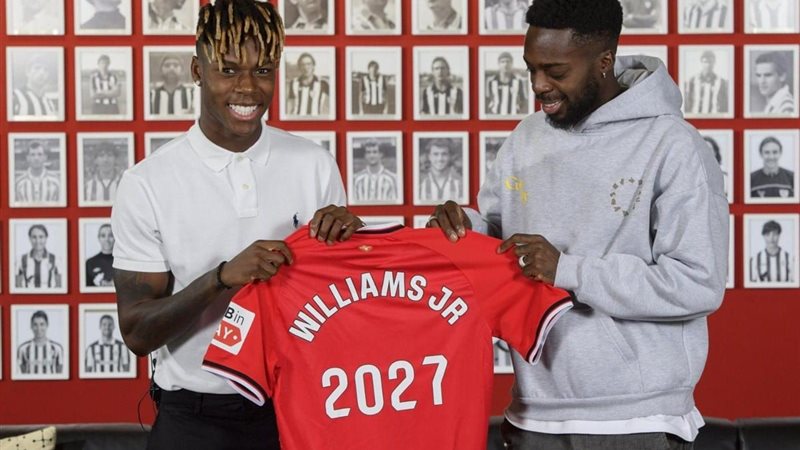 62442648-53CD-445B-A26E-35EBB2C92A5C