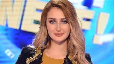 بـ إطلالة رقيقة.. رانيا التومي تخطف الأنظار في أحدث ظهور لها