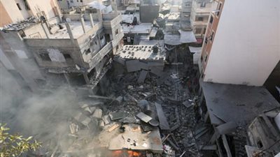 إسرائيل تأمر سكان غزة بمغادرة مناطق شاسعة في خان يونس