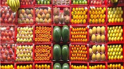 السمانى بـ 15 والزغلول بـ 25..أسعار الفاكهة بالأسواق المصرية