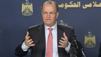 الوزراء الفلسطيني يناقش الأزمة المالية وصرف الرواتب فور تحويل المقاصة