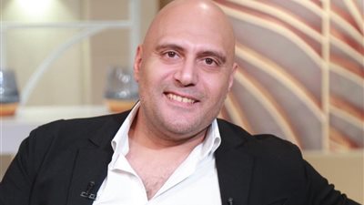 وليد فواز يواصل تصوير 