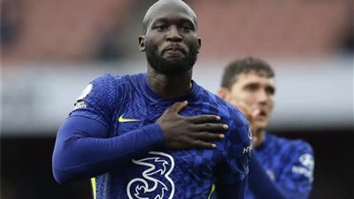 صفقة تحت الأضواء: روما يقترب من التوصل لاتفاق نهائي مع تشيلسي لضم لوكاكو