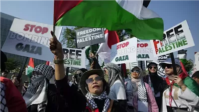 احتجاجات إندونيسيا تدعو لوقف الحرب على غزة