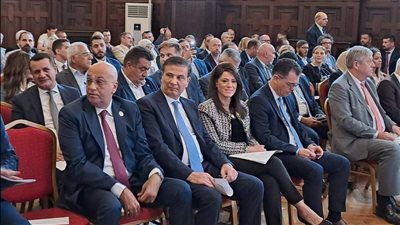 بمشاركة 130 شركة.. المشاط تفتتح منتدى الأعمال المصرى بـ بوخارست