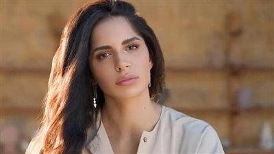 آمال ماهر تفتتح الندوة التثقيفية بـ «مصر شعب جيش» بـ حضور السيسي