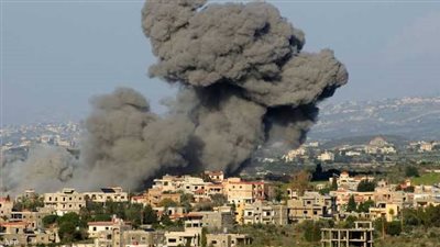 الطيران الإسرائيلي يشن هجمات كثيفة على عدة مناطق لبنانية