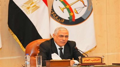 النائب العام يأمر بفتح تحقيقاً عاجلاً في حادث قطار المنيا