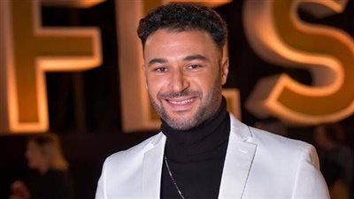 محمد العمروسي يعرب عن حزنه من انفجار مطار بيروت