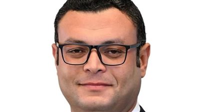 وزير الإسكان يشدد على تنفيذ مشروعات رفع كفاءة الطرق بالمدن الجديدة