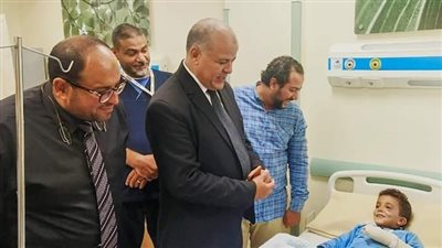 وكيل تعليم بورسعيد يتابع الحالة الصحية لـ مصابي حادث طريق الشادر 