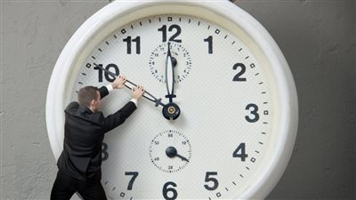 هل أنت مستعد للتغيير؟ اكتشف تأثير التوقيت الشتوي على صحتك الجسدية والنفسية