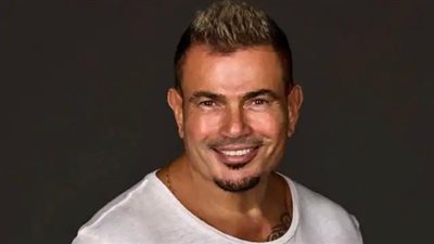 عمرو دياب يشعل حفلًا ضخمًا بالجونة