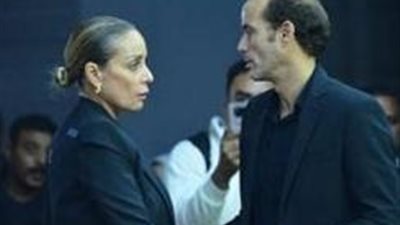 نجوم الفن يتوافدون لتقديم العزاء في الراحل حسن يوسف