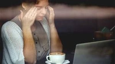 هل تشعر بالصداع بعد شرب القهوة؟ إليك طرق للتخلص منه