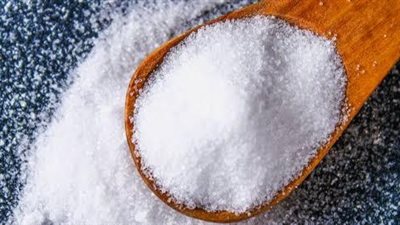 اكتشف أفضل البدائل الصحية لملح الطعام لتحسين نظامك الغذائي