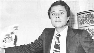 في ذكرى رحيله.. محمود عبد العزيز أيقونة الشاشة المصرية