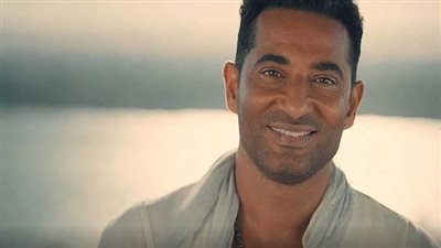 عمرو سعد يكشف أسرارًا عن بداياته الفنية في ندوة مهرجان القاهرة