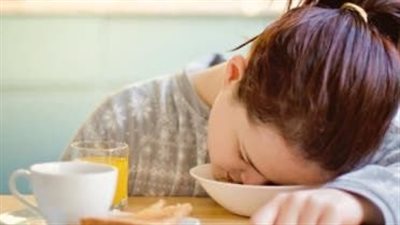 دراسة: التوقيت الأمثل لتناول العشاء قبل النوم بساعتين على الأقل