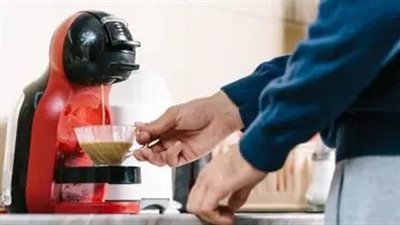 5 عادات صباحية لتعزيز التركيز والطاقة دون الحاجة إلى الكافيين