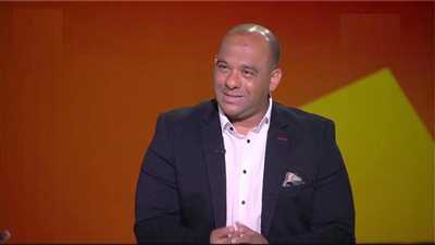 انتقادات من وليد صلاح الدين حول إدارة الأهلي واتحاد الكرة المصري