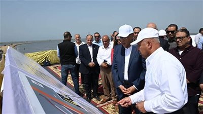 مدبولي: تحديث النقل البحري جزء من استراتيجية تحويل مصر لمركز إقليمي للنقل