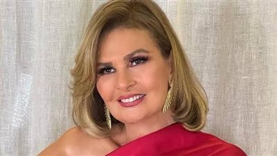 عمرو الفقي ويسرا يحذران من الأخبار المضللة بمبادرة «للعلم»