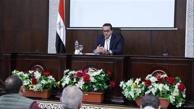 أبرز توجيهات وزير الصحة خلال لقائه بالأطقم الطبية بمعهد القلب القومي